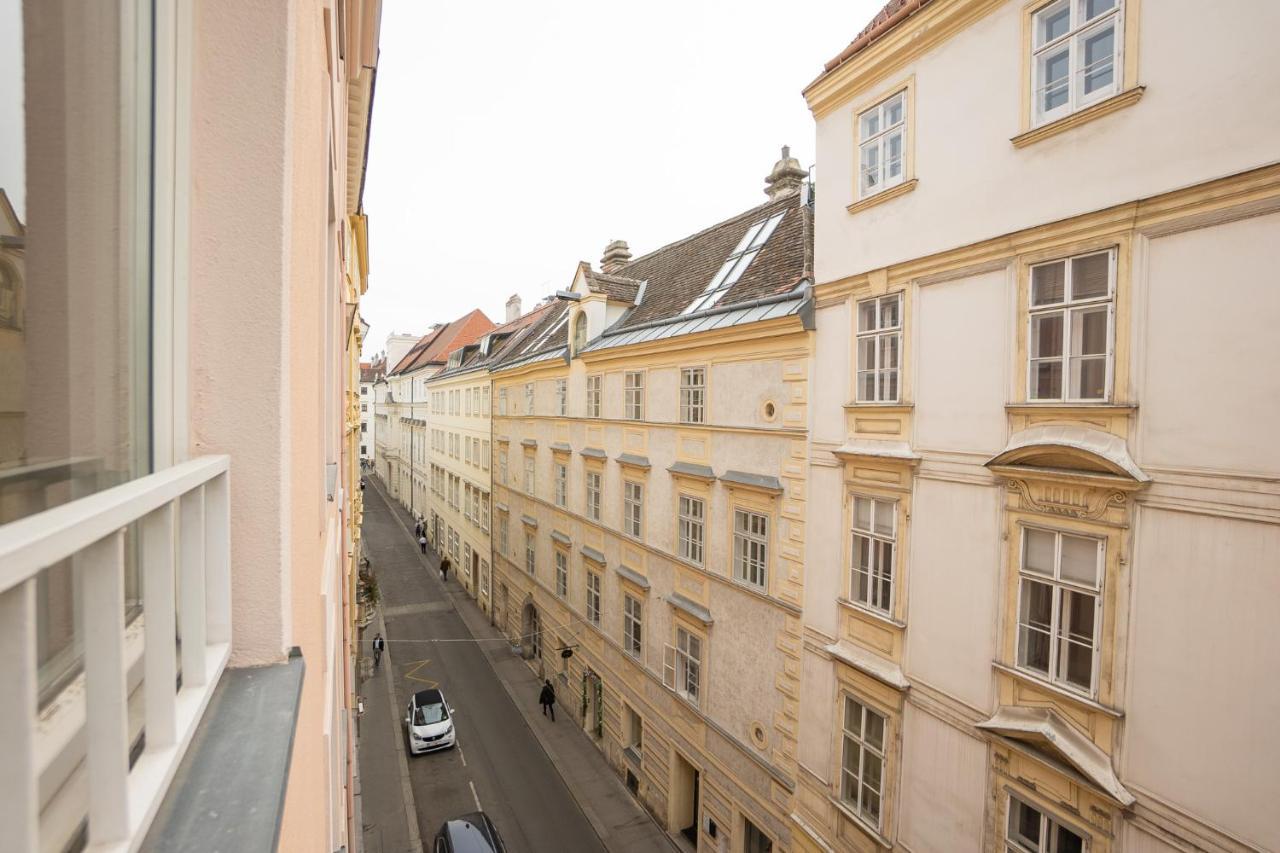 Central Living - Stephansdom Apartments Vienna Exterior photo
